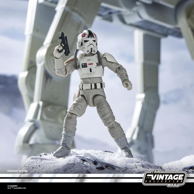 Figura hasbro star wars the mandalorian and grogu imperial remnant at - at driver