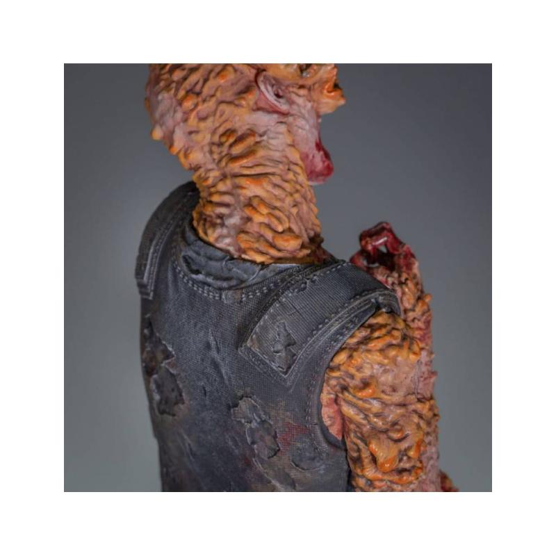 Figura dark horse the last of us parte 2 clicker armado