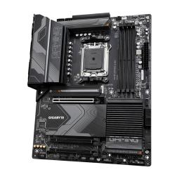 Placa base gigabyte x670 gaming x ax am5 atx 4xddr5