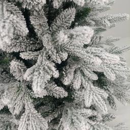 Arbol de navidad nevado 150 cm modelo helsinki frondoso